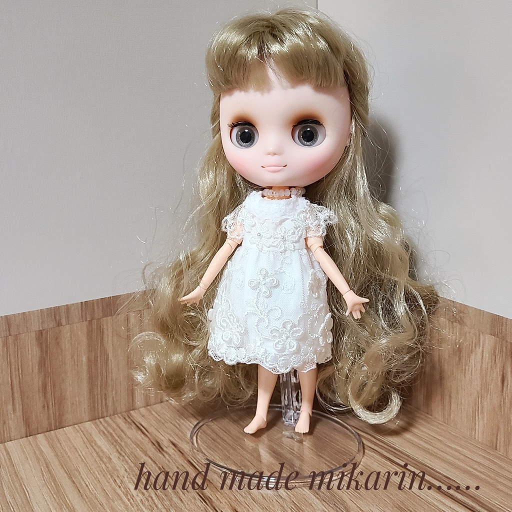 【送料込】背景撮影ボード(ベージュ)【ドールハウス】