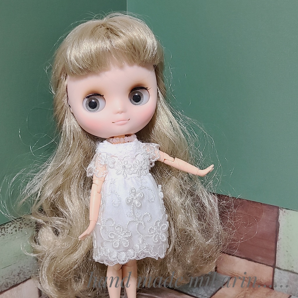 【送料込】背景撮影ボード(グリーン×ブロック)【ドールハウス】