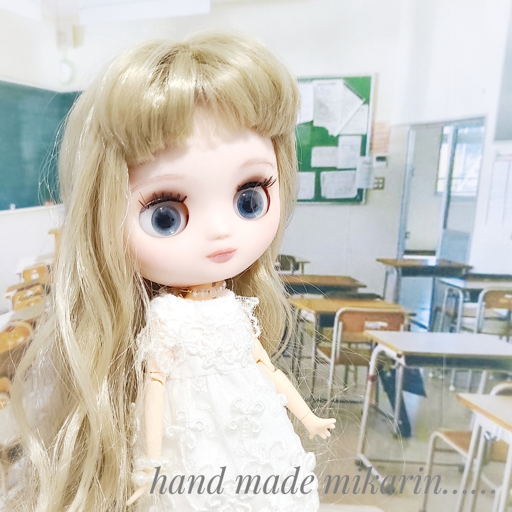 【送料込】背景撮影ボード(教室)【ドールハウス】