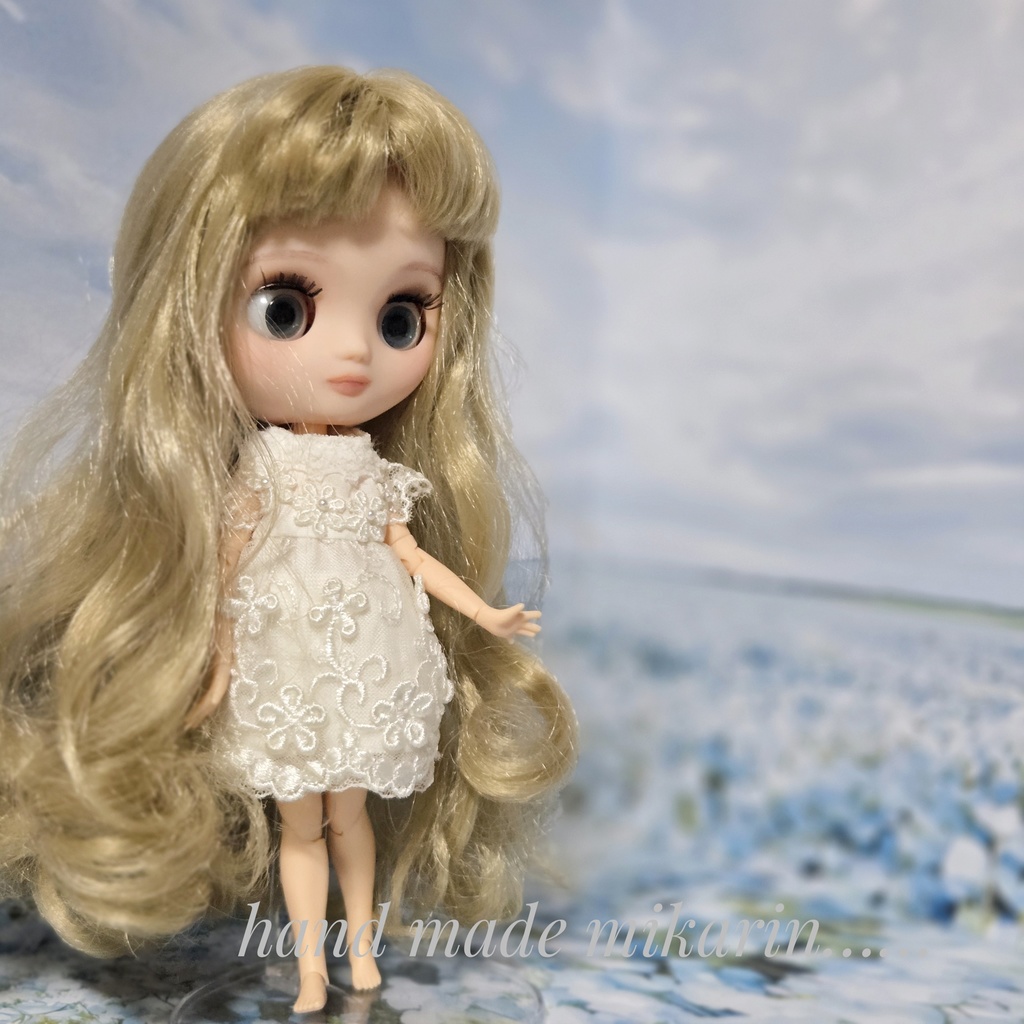 【送料込】背景撮影ボード(ネモフィラ)【ドールハウス】