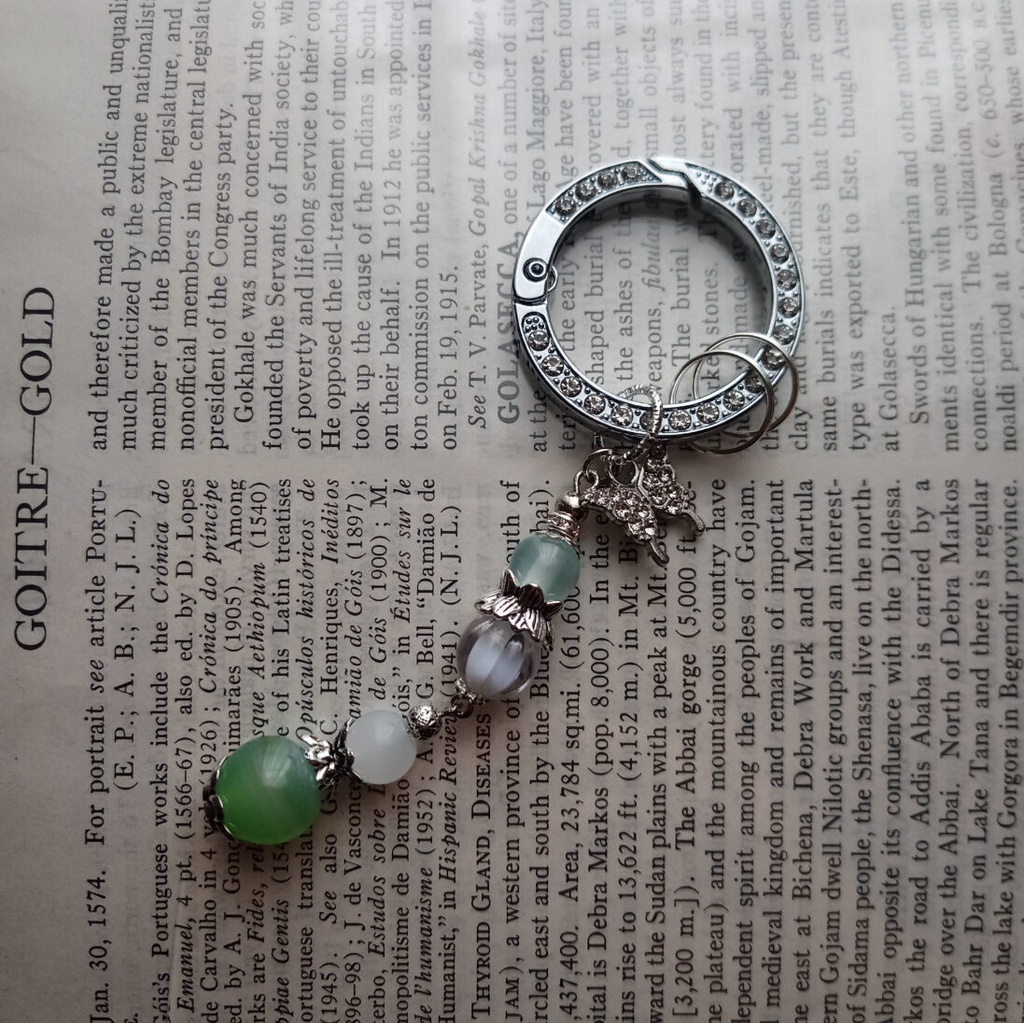 K008 シルバーカラビナのキーリング