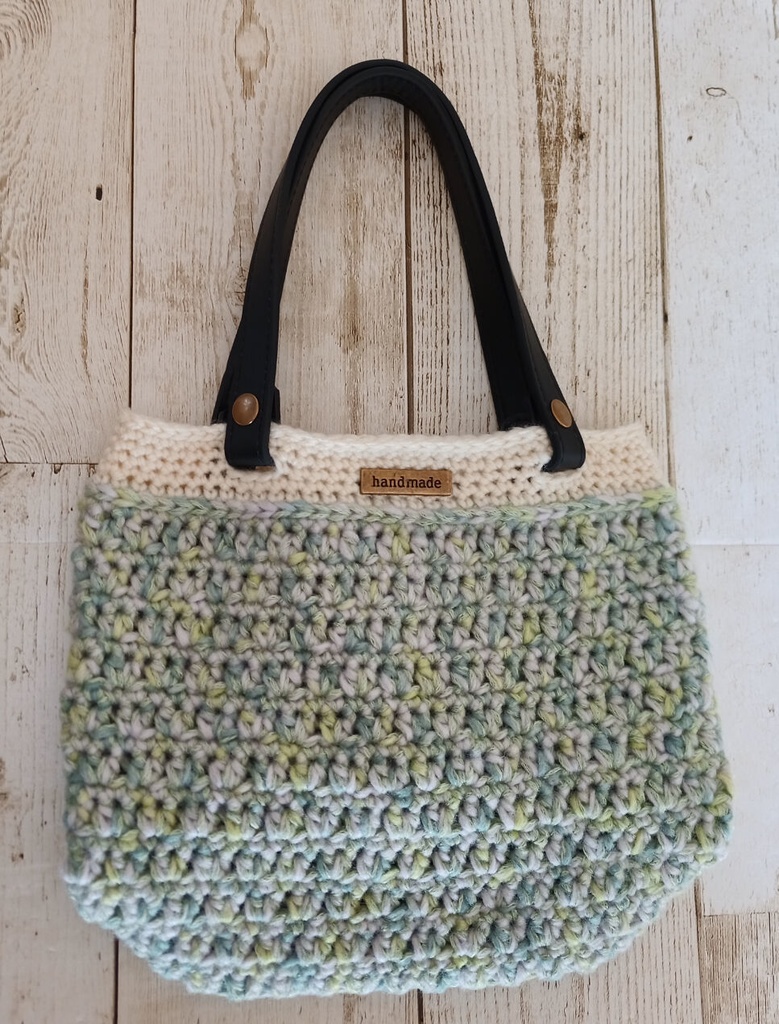 M013 ハンドメイド 毛糸バッグ