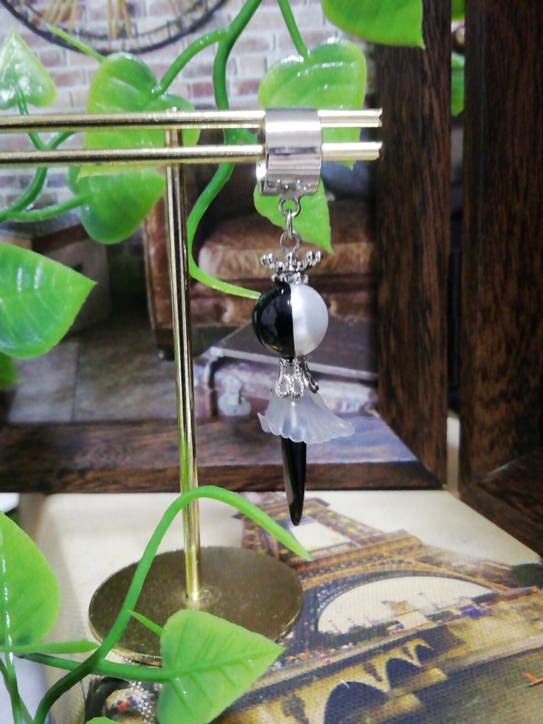 妖精王のイヤーカフ