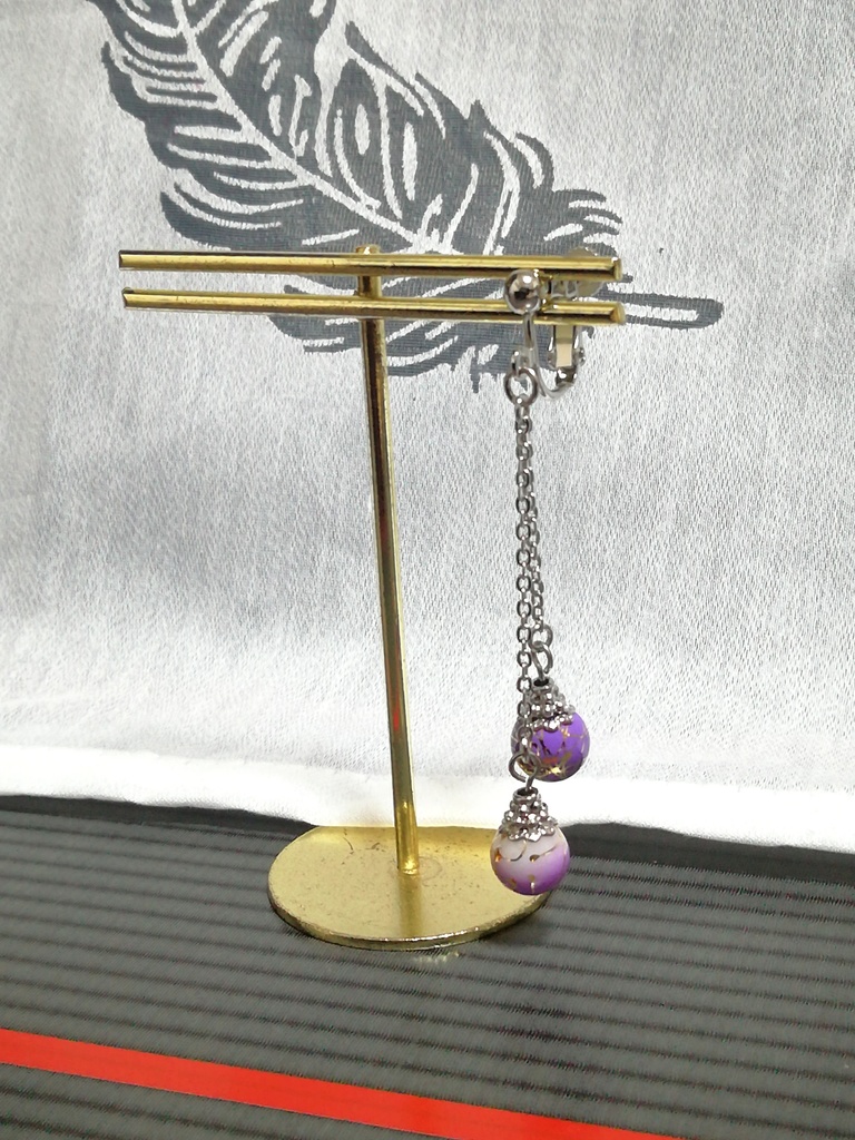 ヨーヨー風片耳イヤリング