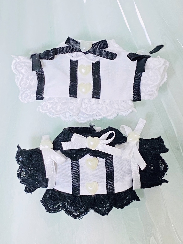 【送料込】🤍天使の羽付きフリルシャツ🖤