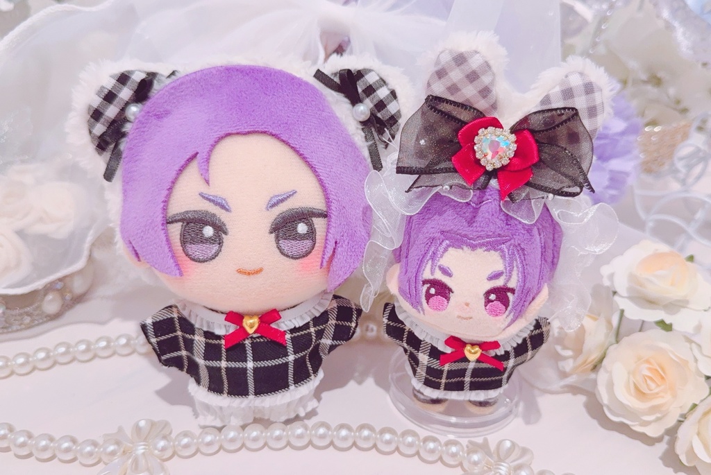 ୨୧ Petit Noir ୨୧