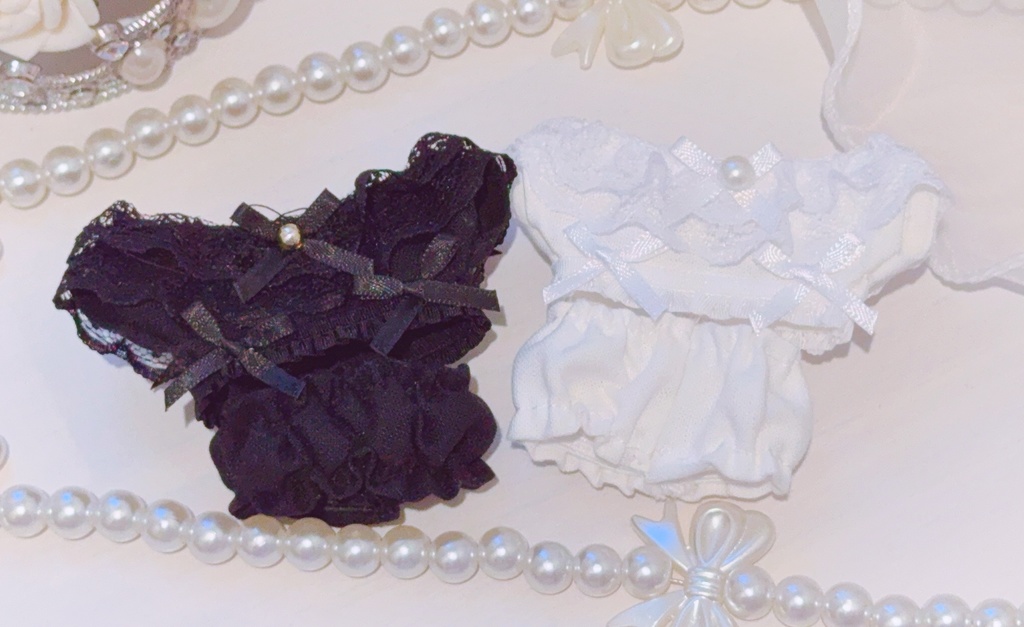 ꒰ঌ Noir et Blanc Ange ໒꒱ 