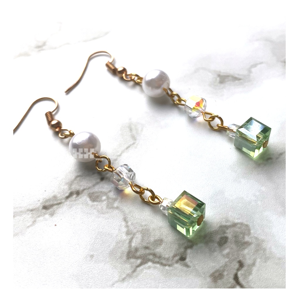 【Bubble Apothecary】メロンソーダフロート ピアス