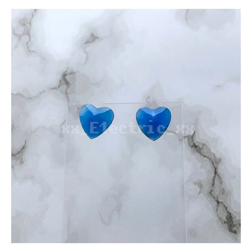 【Internet】蓄光ポストピアス【B品】