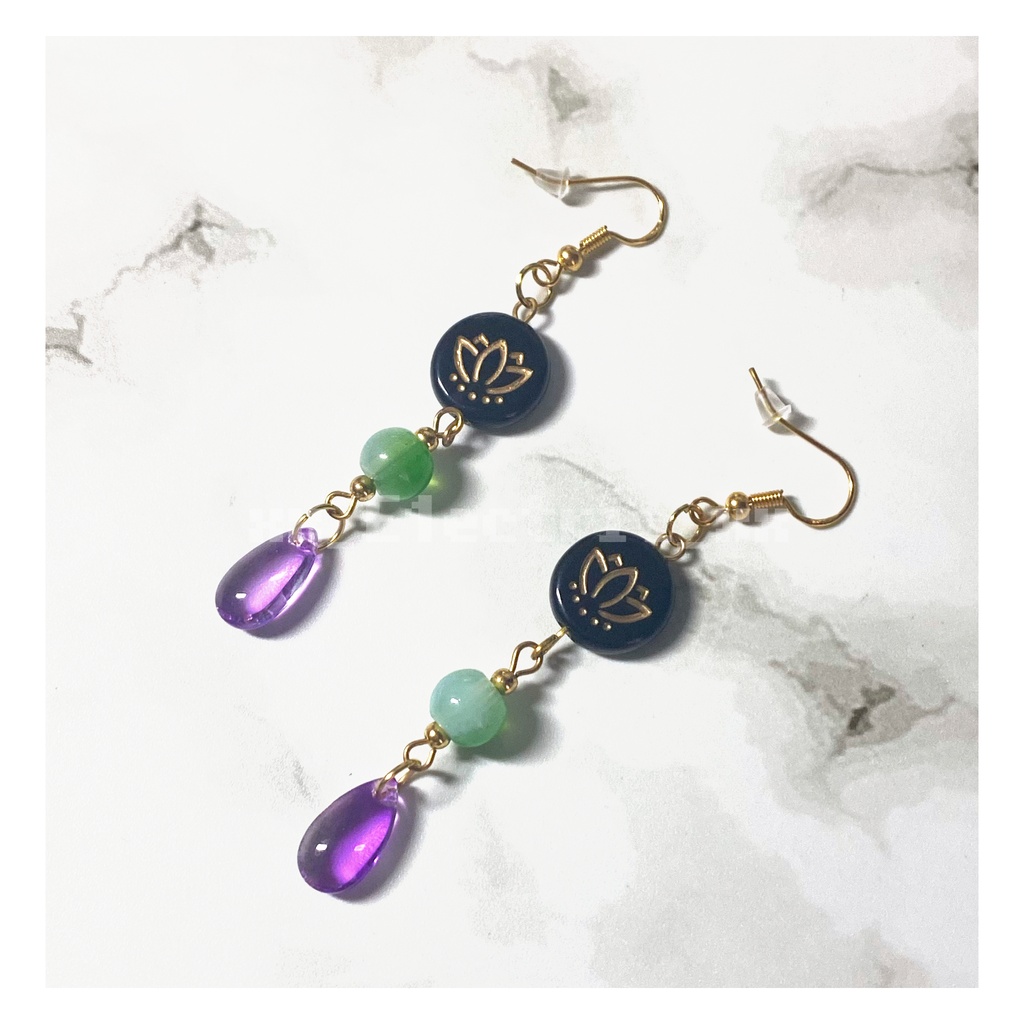 ピアス