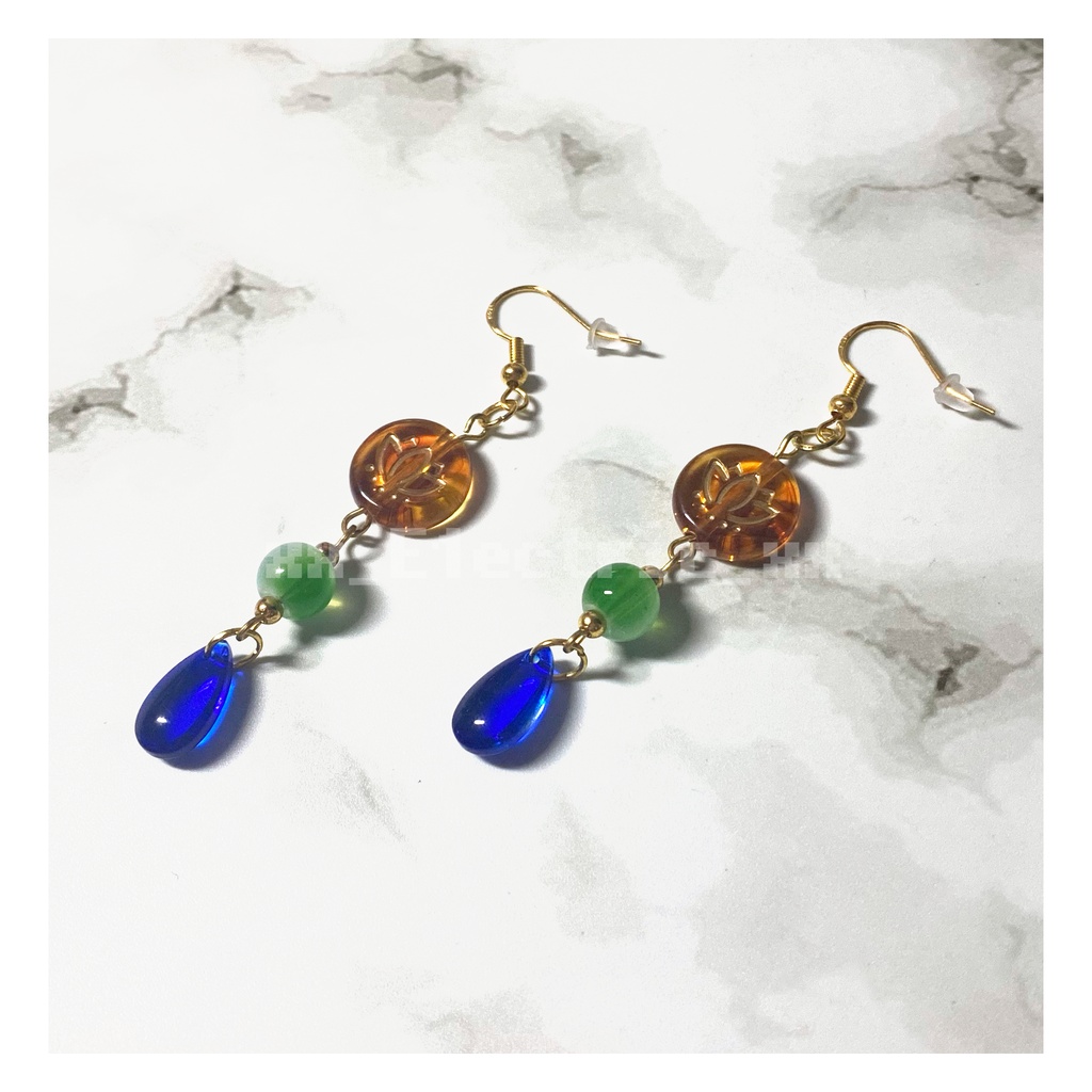 ピアス