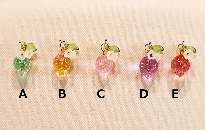 いちごのチャームポシェット オビツ11 1/12サイズ PRGPG