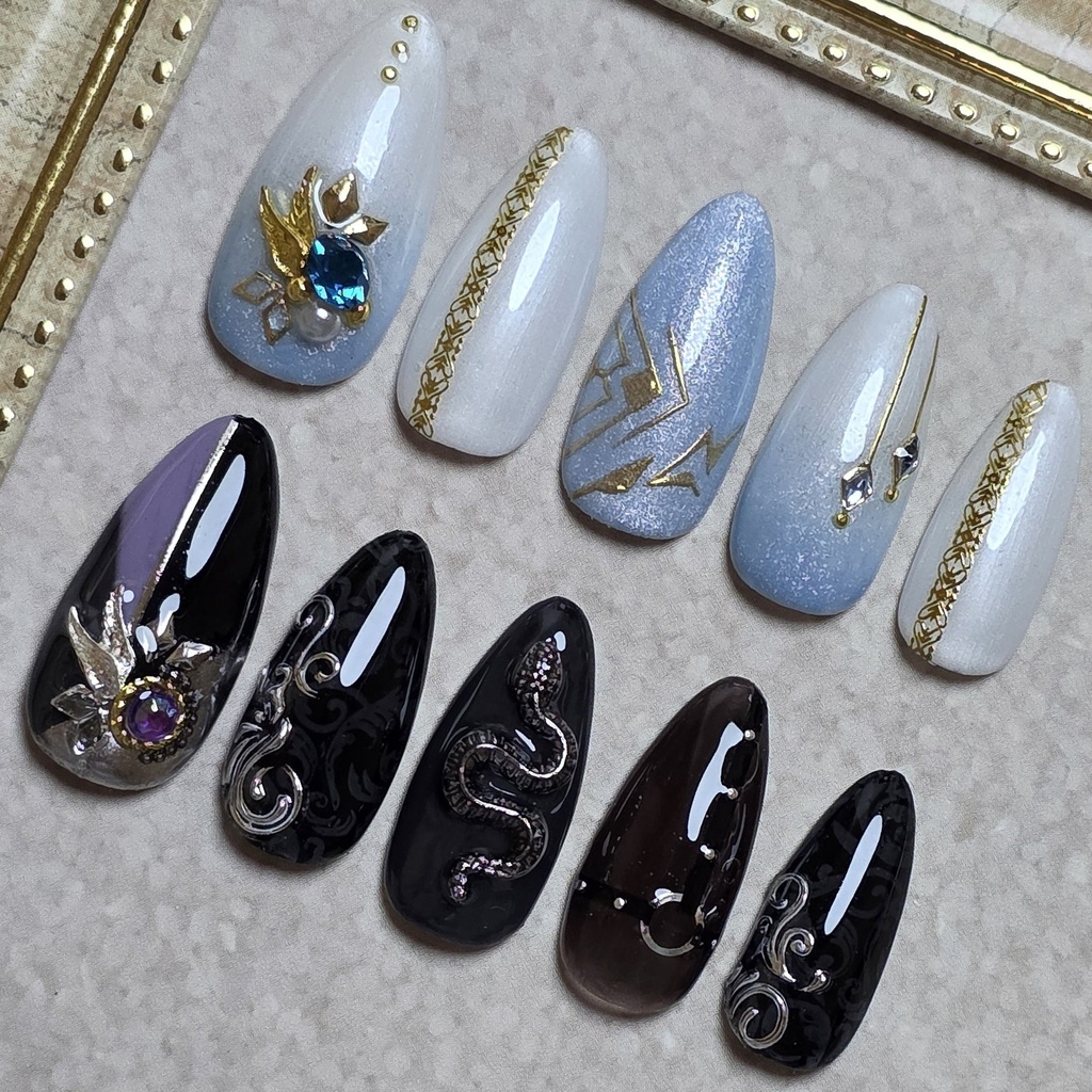 非公式 第五人格 占い師「ホワイト」「ノワール 」ネイルチップ