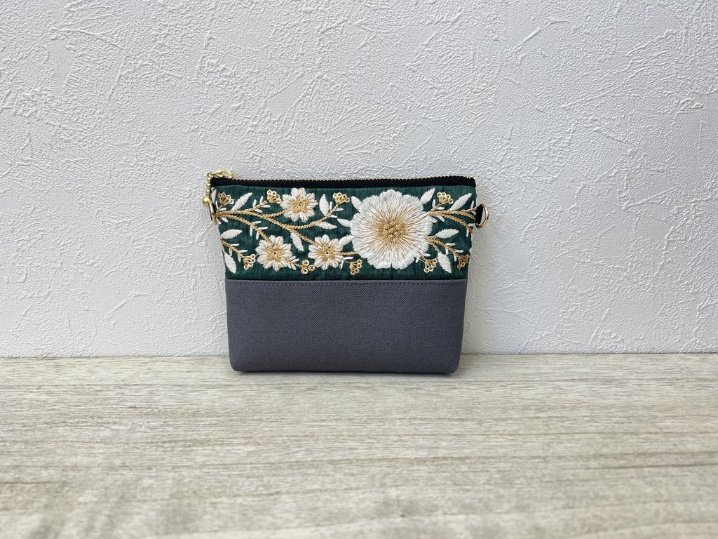 小さな小さないつも一緒おめかし男士