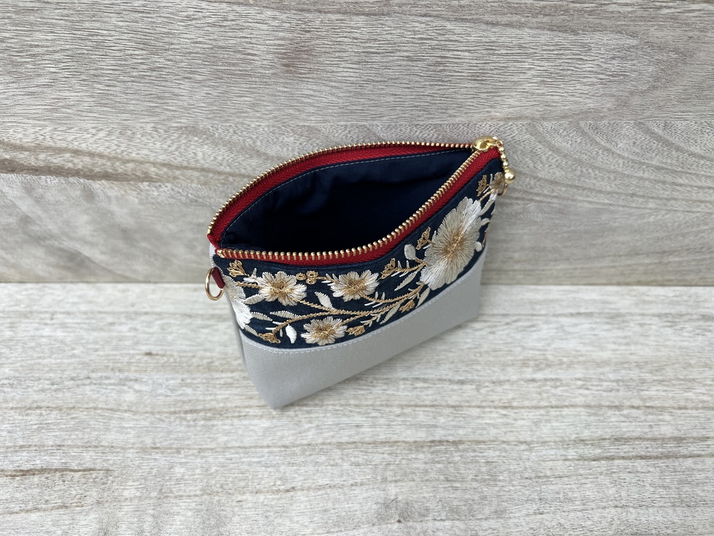 小さな小さないつも一緒おめかし男士