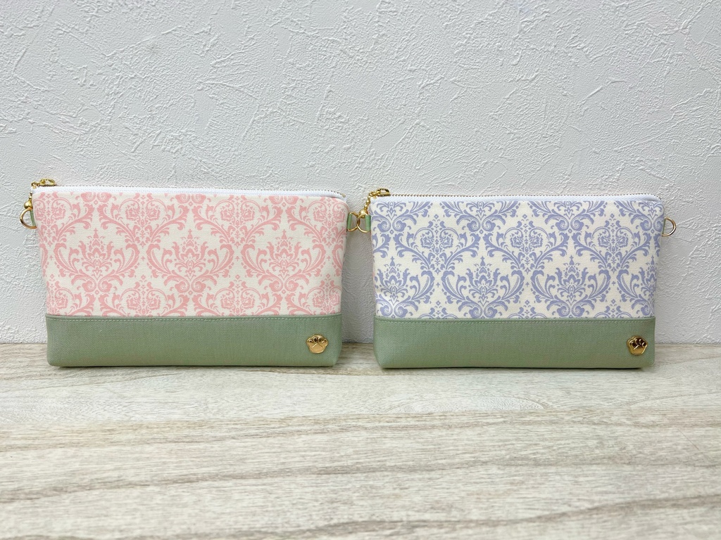 生々しくない仲良し🐾ミニポーチ