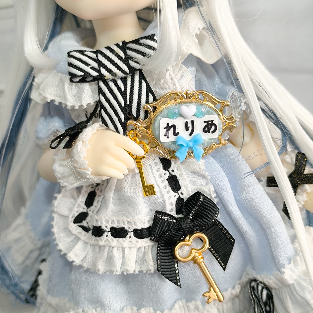 おそろい&カスタムできるドール用名札🗝️『おなまえブローチ』Tinyfox、MDD、ぬいなどに