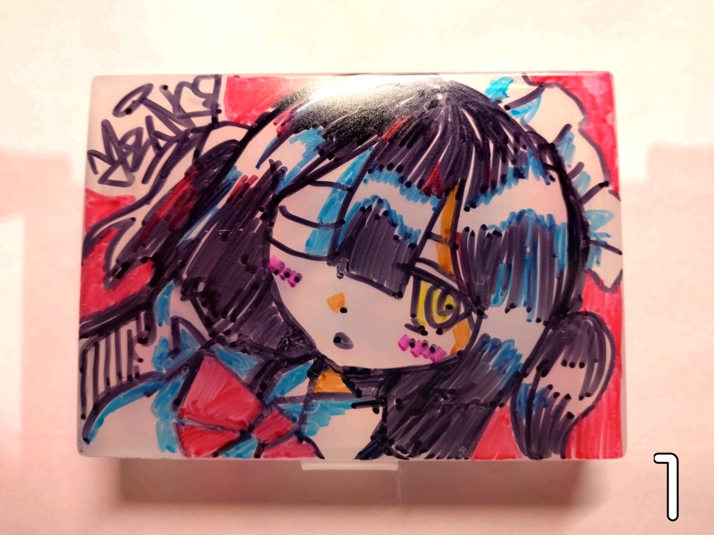 直筆イラスト小物入れ