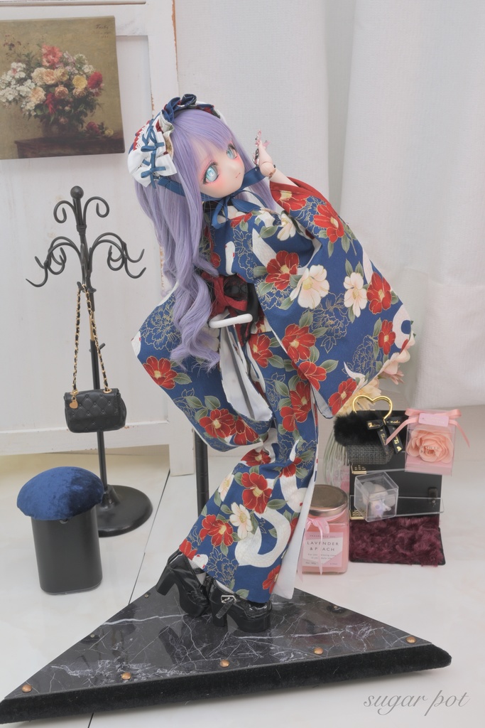 白蛇と椿の着物