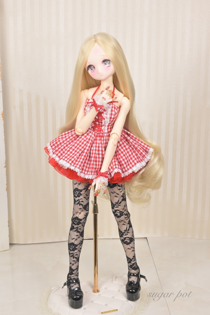 ギンガムチェックメイド服