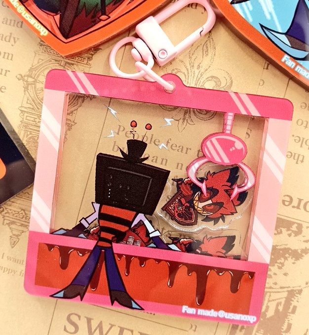 ハズビン・シャカシャカアクリルキーホルダー②