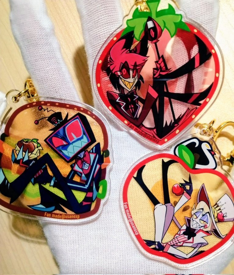 ハズビン・アクリルキーホルダー