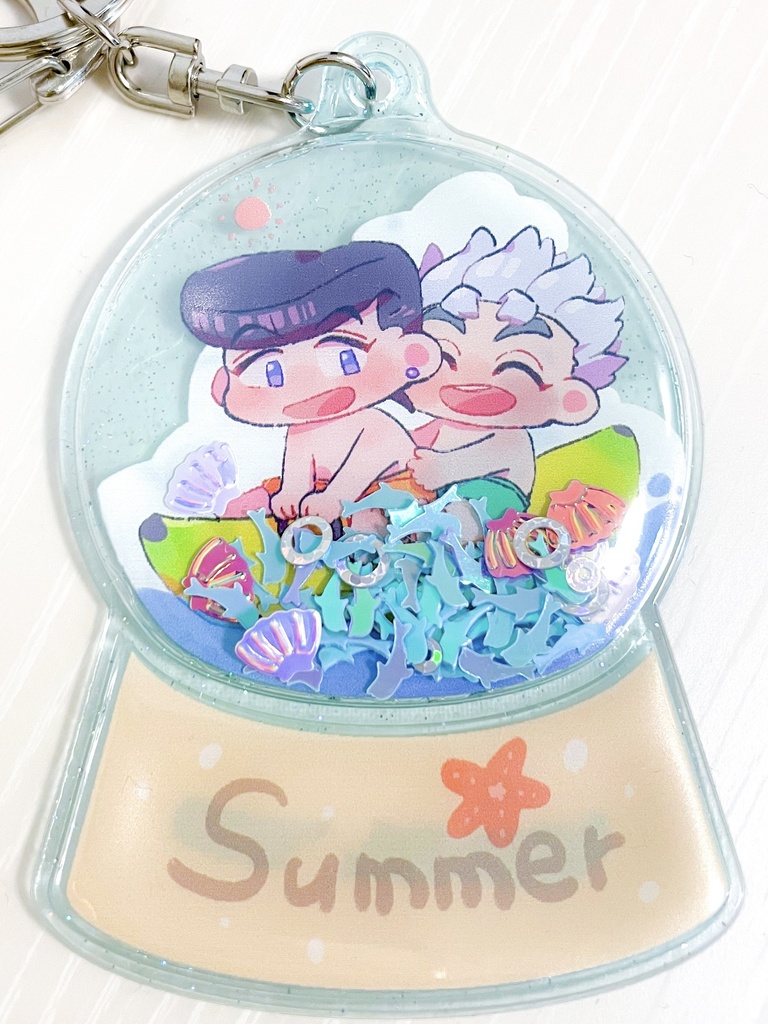 スノードームキーホルダー