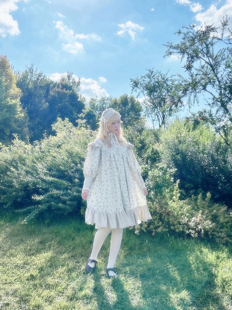 うさぎとお散歩ワンピース