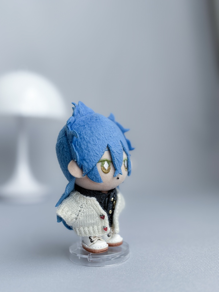 【いちごボタンのカーディガン】10cmぬい服