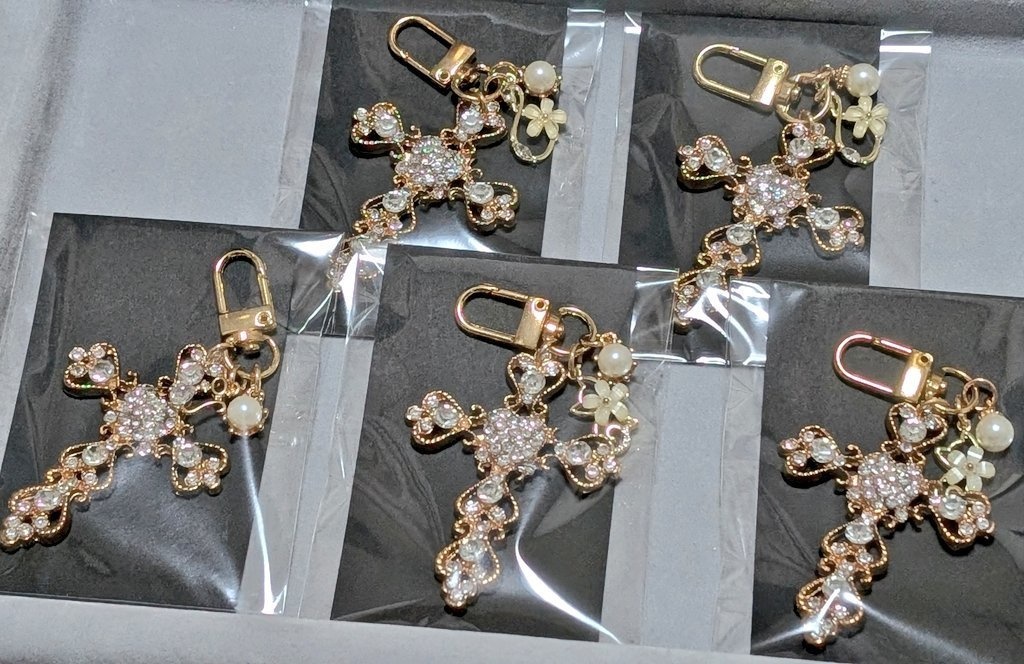 十字架 クロス キーホルダー(画像15枚)