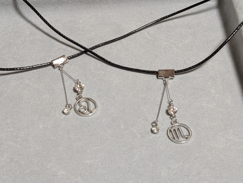 星座のチョーカー