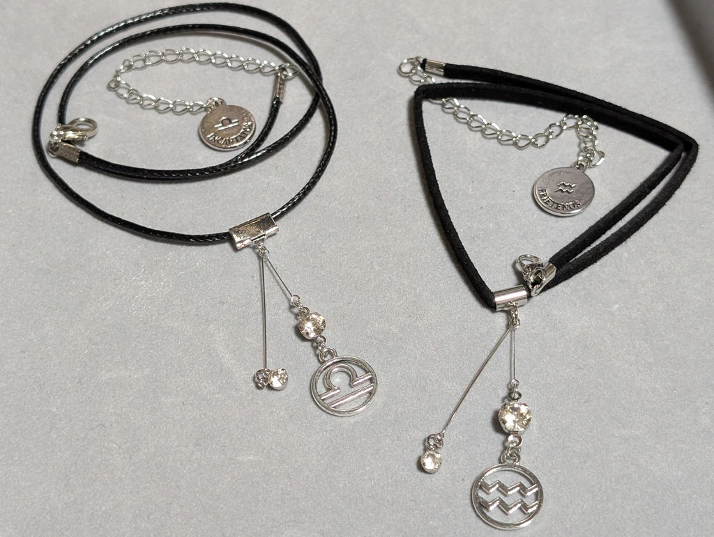 星座のチョーカー