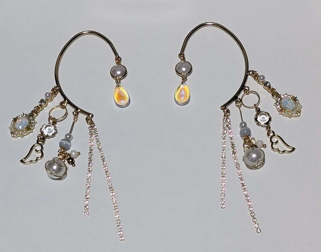 天使のイヤーフック