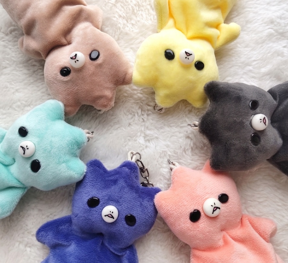 ぬいぐるみキーホルダー【ヘンテコな生き物あちゃ】