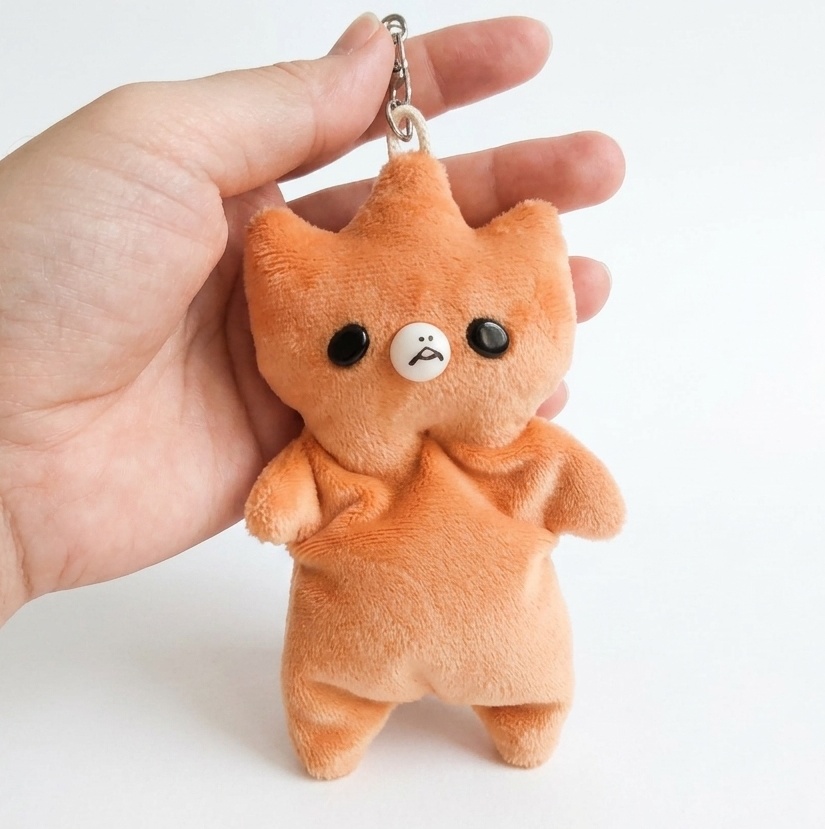 ヘンテコな生き物あちゃ【キーホルダー】【オレンジ】