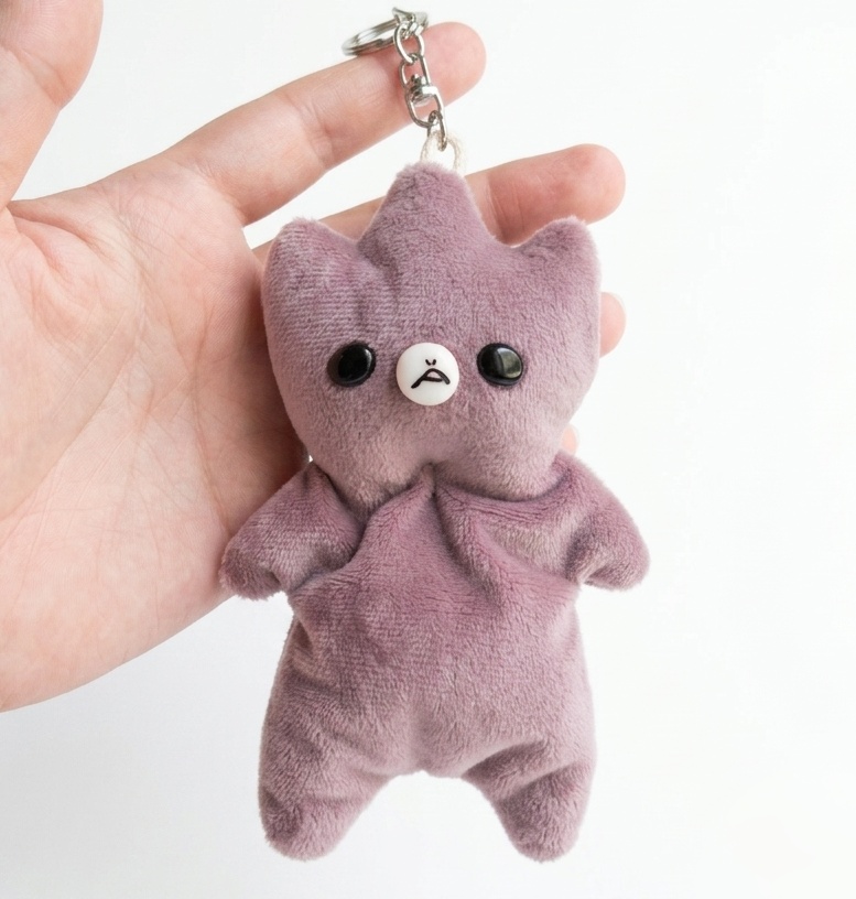ヘンテコな生き物あちゃ【キーホルダー】【ピンクベージュ】