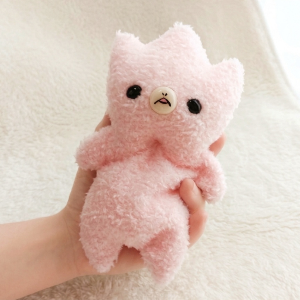 ヘンテコな生き物あちゃ【ふわふわぬいぐるみ】【ピンク】