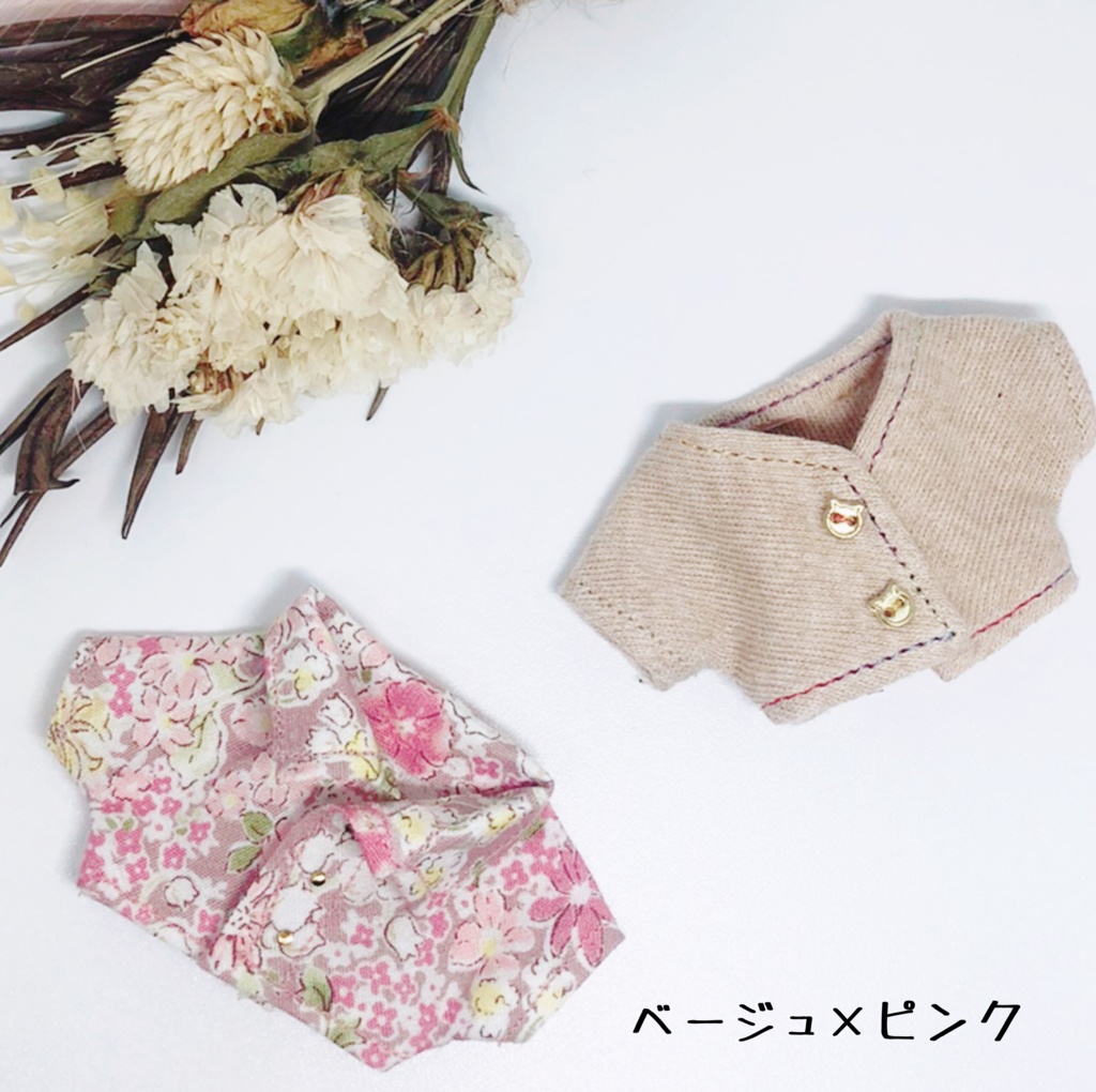 カーデ×花柄シャツ