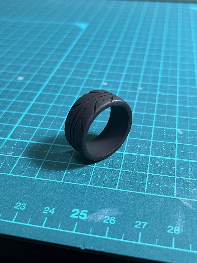 1/24 自作タイヤ shiba R23 18インチ