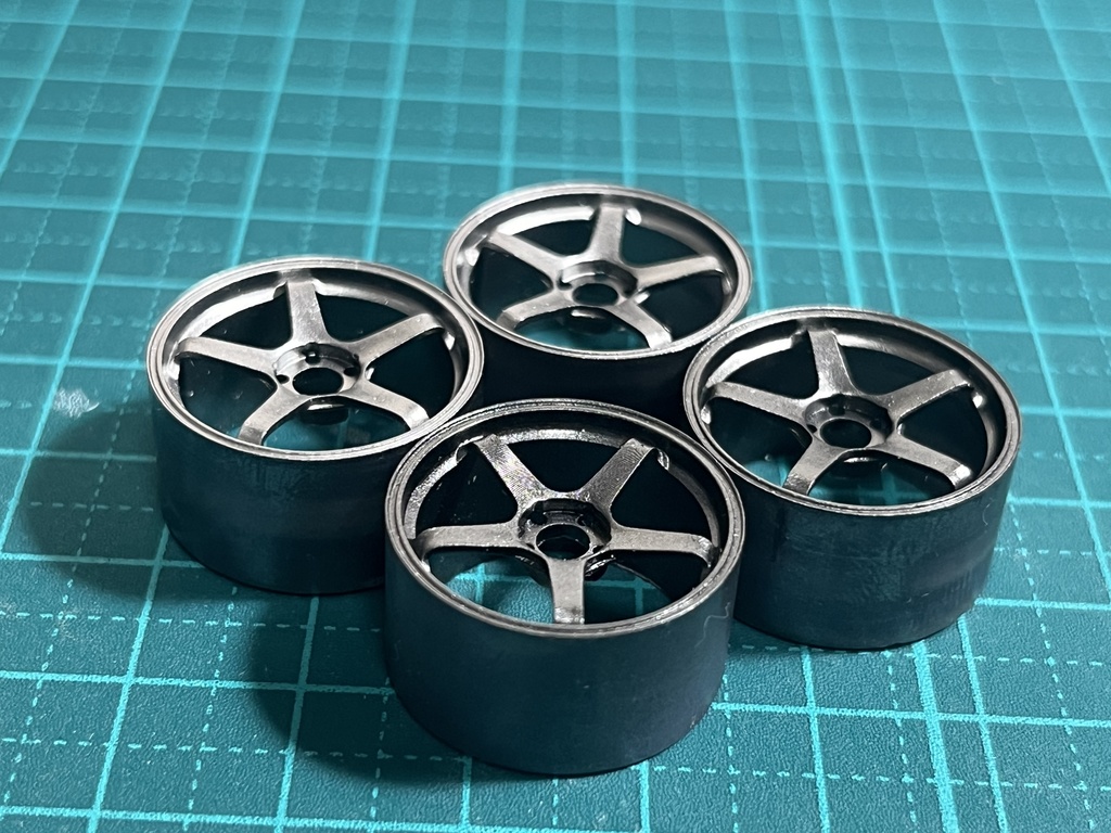 1/24 自作ホイール AD GT18インチ