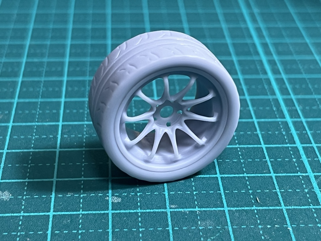1/24 自作ホイール CE28N 18インチ
