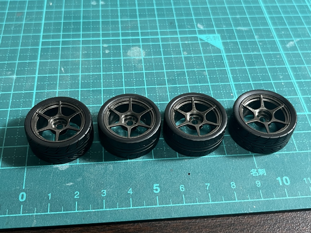 1/24 自作ホイールP-1 18インチ