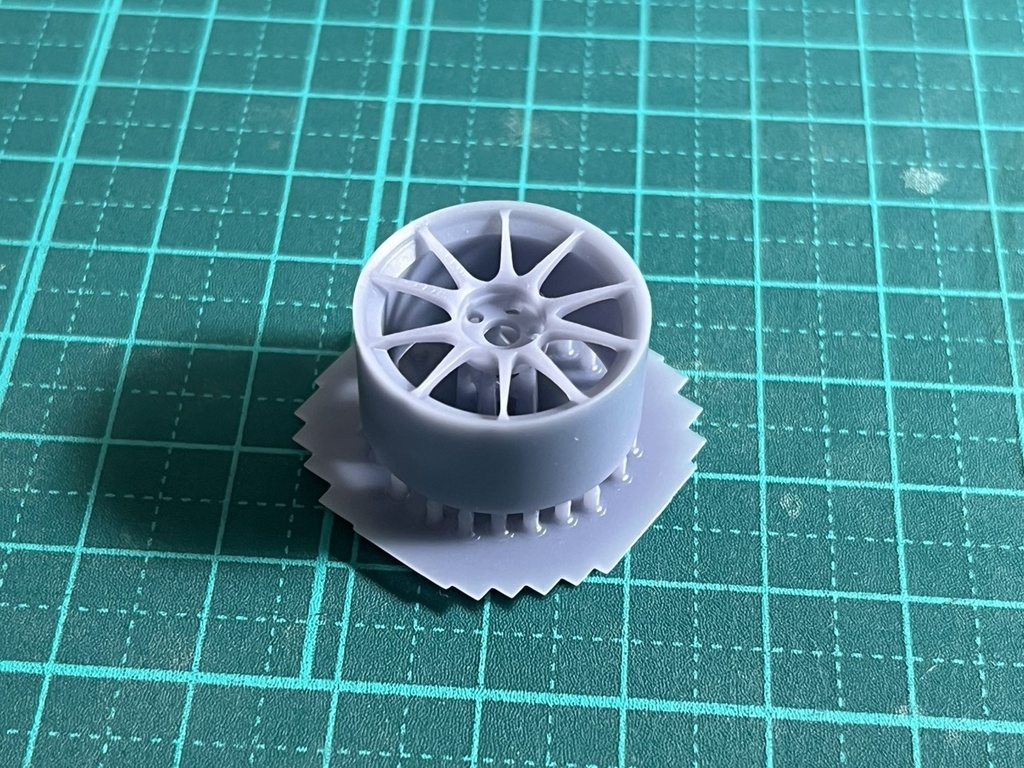 1/24 自作ホイール TC-105N 18インチ