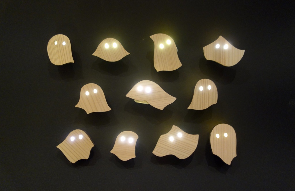 おばけパズルのLEDバッジ SUGI(熊本小国杉)