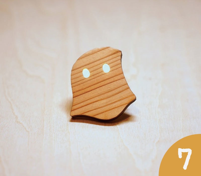 おばけパズルのLEDバッジ SUGI(熊本小国杉)