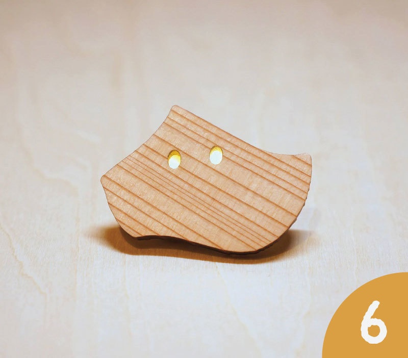 おばけパズルのLEDバッジ SUGI(熊本小国杉)