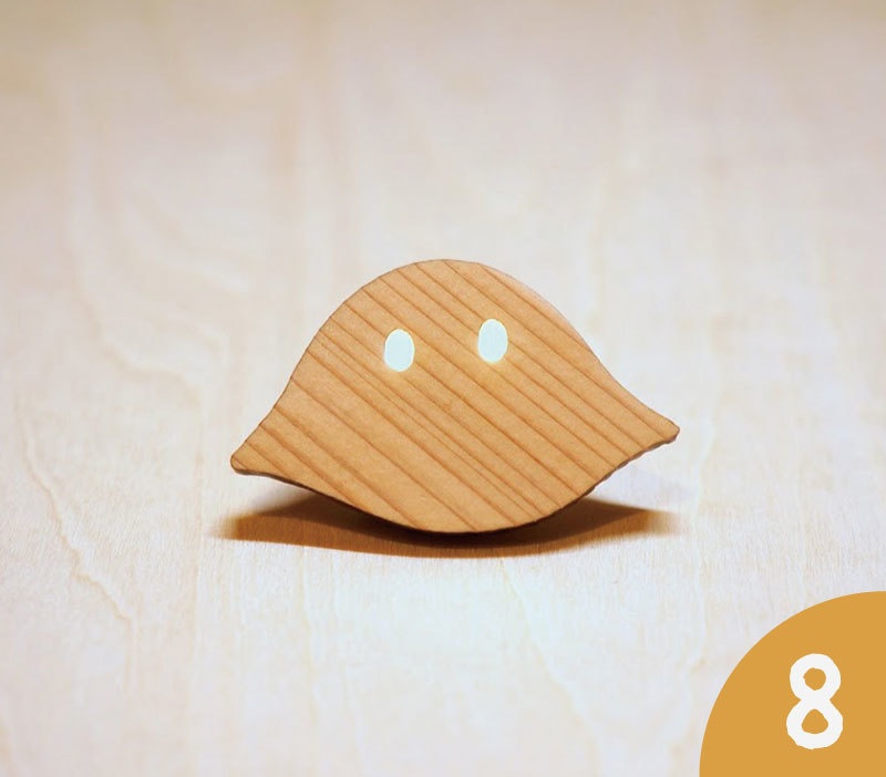 おばけパズルのLEDバッジ SUGI(熊本小国杉)