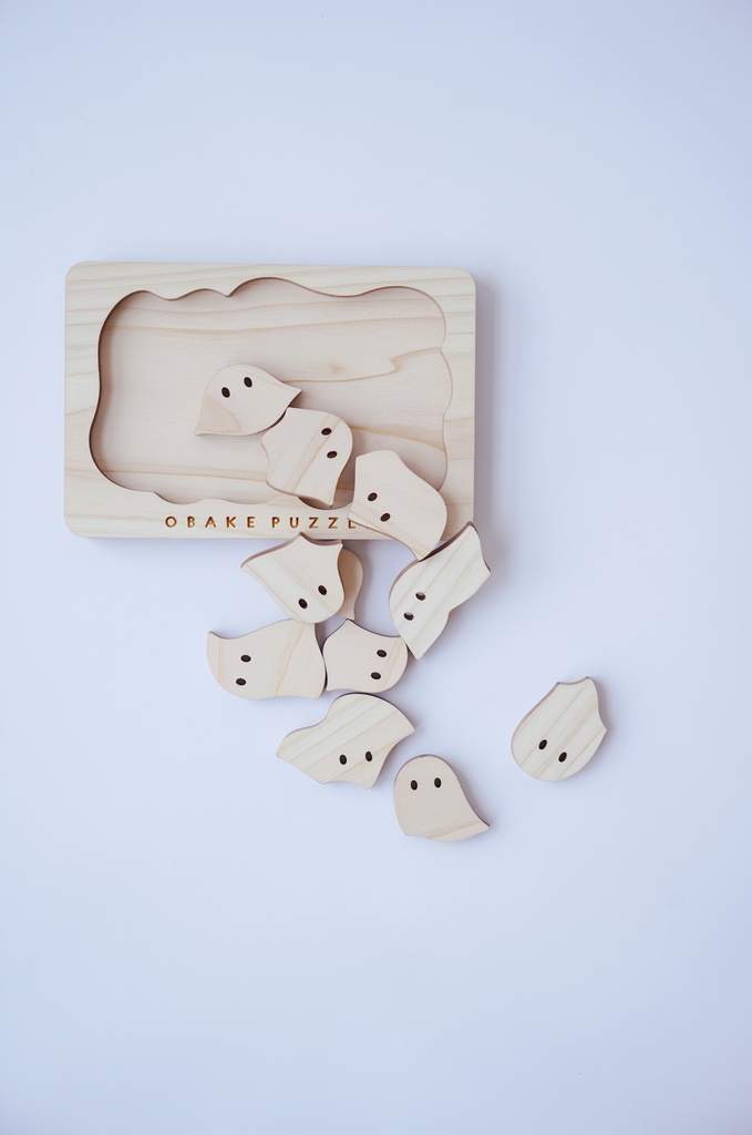 はがきサイズ おばけパズル (富士山麓ヒノキ無垢材5mm厚)