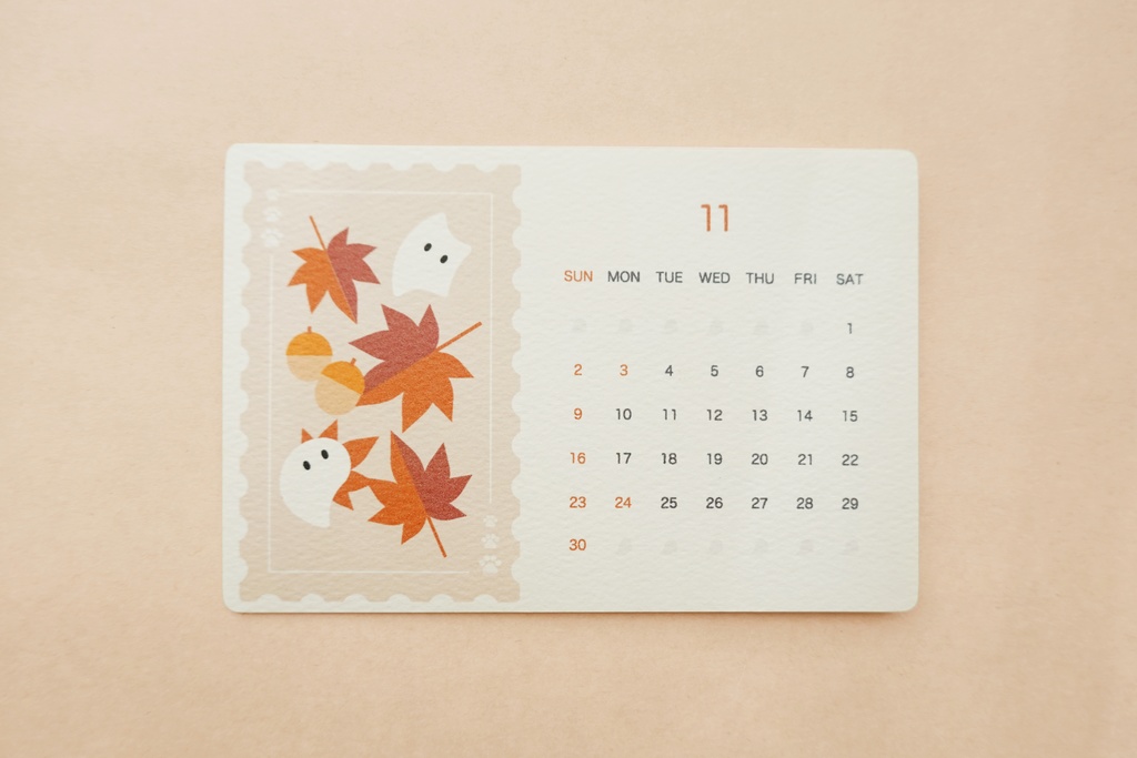 おばけパズルのカレンダー 2025