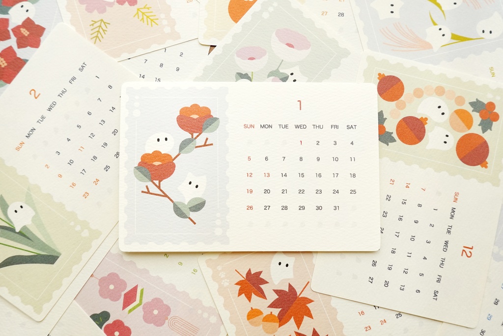 おばけパズルのカレンダー 2025